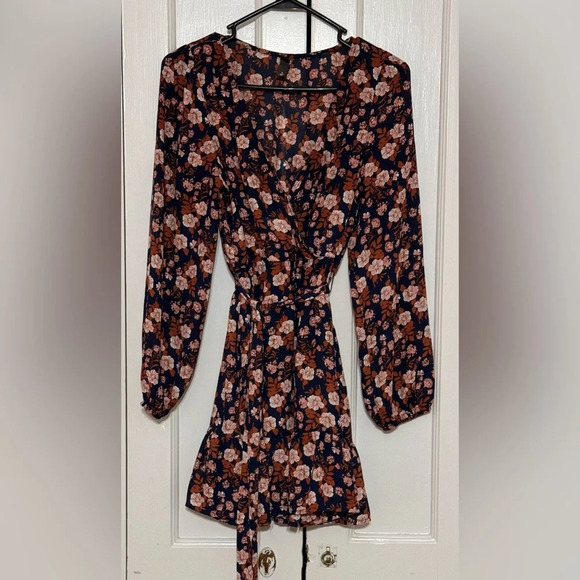 Francesca's Alya Brelynn Ruffle Wrap Dress Navy Blue Pink Floral Flowy - Picture 1 of 7